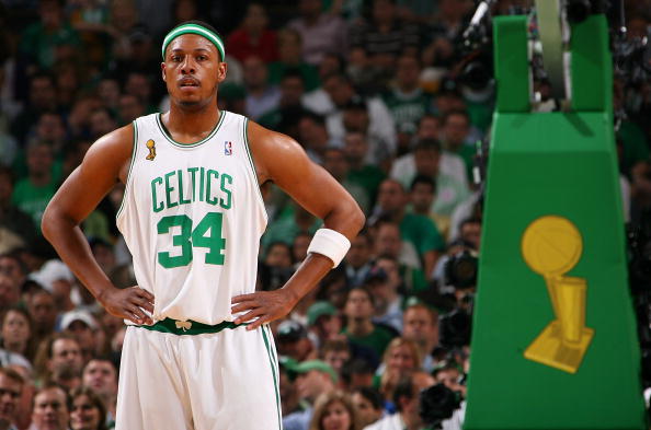 科尔：当时感觉枪手不重视我；去切尔西之前曾接近去皇马巴萨（科尔：在阿森纳感到不被重视；转投切尔西前一度接近皇马或巴萨）