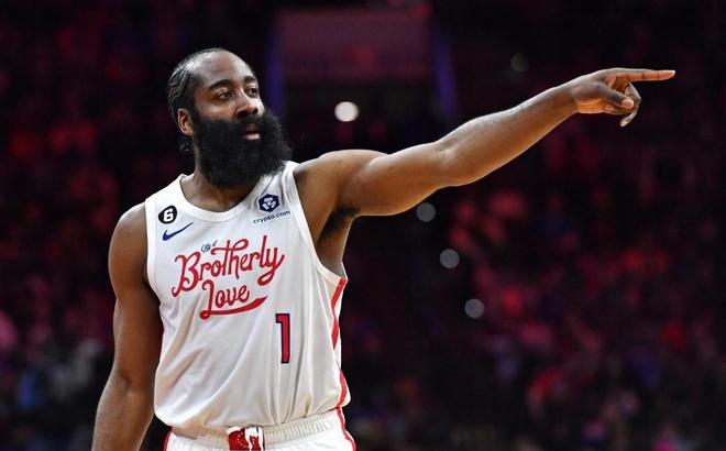 毕包主帅：巴黎是欧冠冠军，这一分是拼尽全力才换来的（毕包主帅：巴黎堪称欧冠冠军，这一分是硬拼到底的结果）