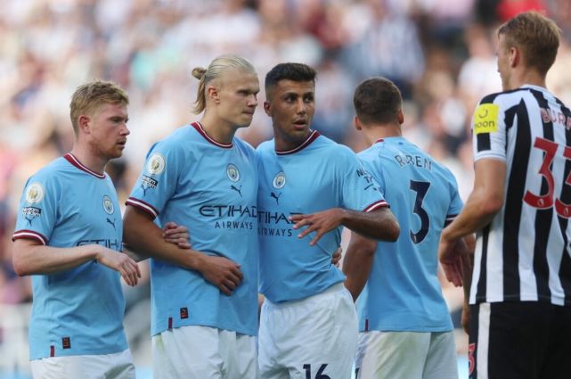 本赛季五大联赛门将零封榜：戴维-拉亚7次零封居首（五大联赛本季门将零封榜：戴维-拉亚以7次零封领跑）