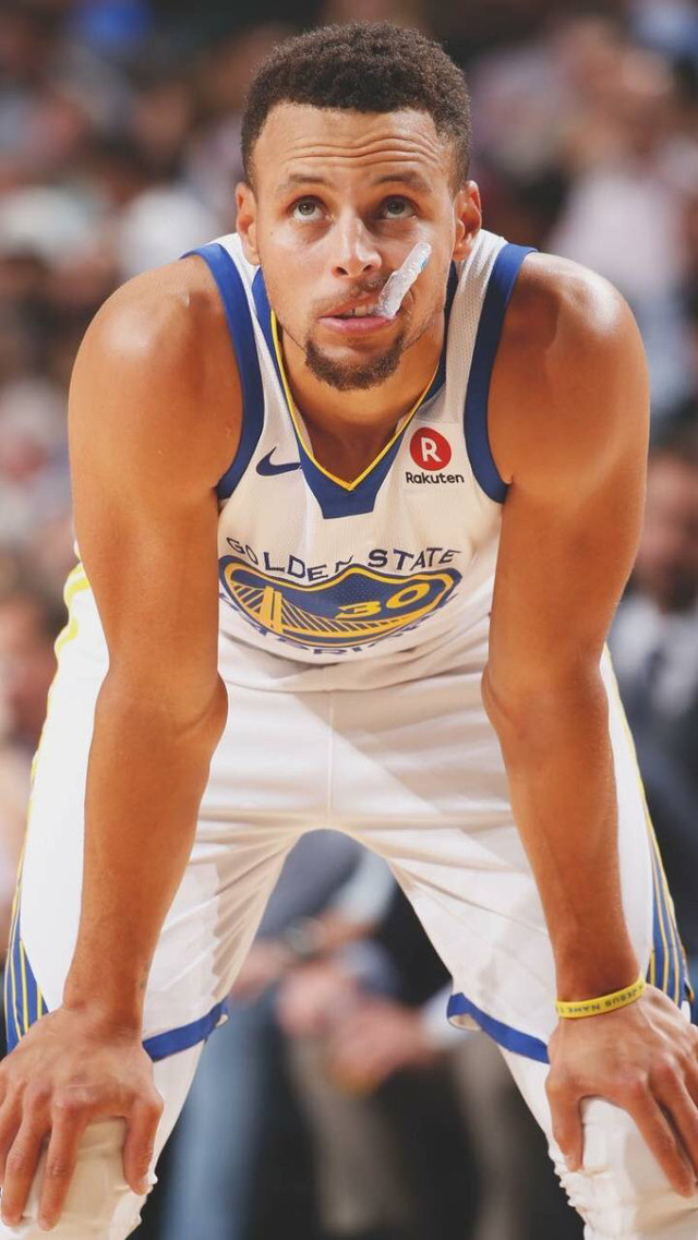 阿尔巴尼亚中场：比赛70分钟内，我们与英格兰的水平不相上下（阿尔巴尼亚中场称：前70分钟我们与英格兰势均力敌）