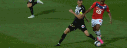 欧联3-0,54岁戴奇发威：率欧冠2冠王3轮不败,卡利穆恩多凌空斩（欧联3-0！54岁戴奇发飙，率两夺欧冠豪门3轮不败，卡利穆恩多凌空破门）