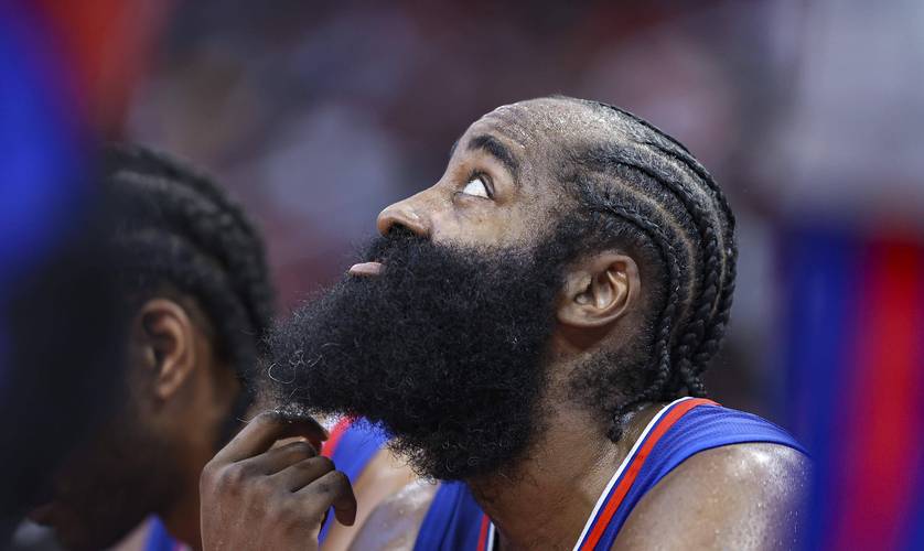 莱万：我对助攻感到高兴；球迷应该会满意我们的表现（莱万：助攻让我很开心，球迷应该会对我们的表现满意）