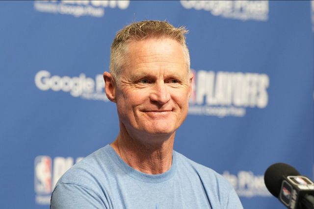 巴西记者：巴乙前锋克莱伯自由身加盟云南玉昆，签约两年（据巴西记者：巴乙前锋克莱伯自由转会云南玉昆，合同两年）